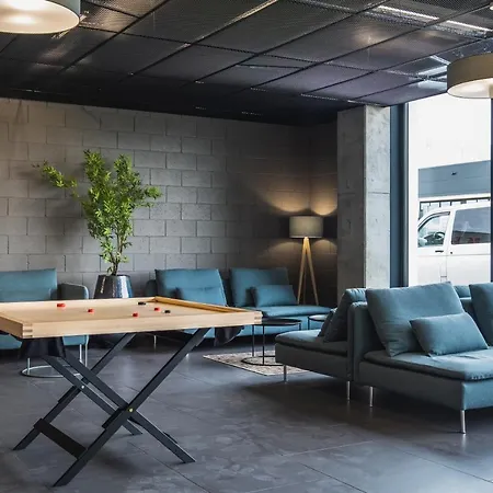 Eduard House By Larsen