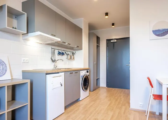 Eduard House By Larsen