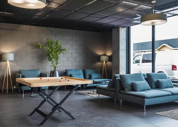 Eduard House By Larsen